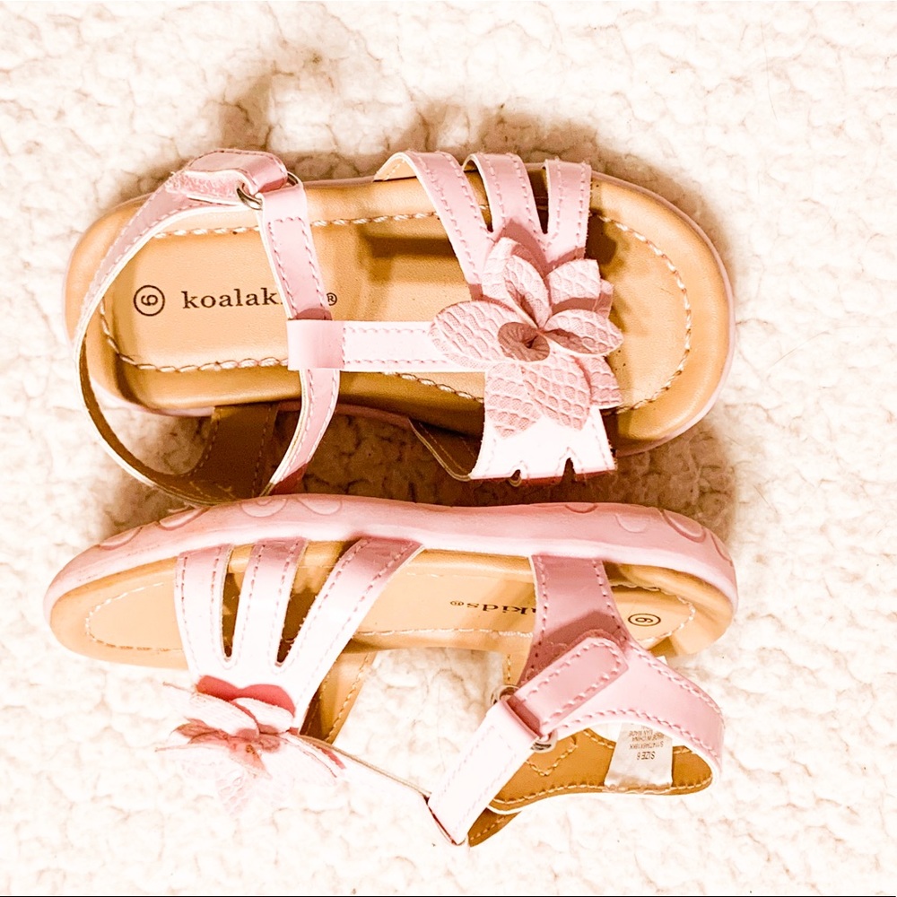 Koalakids pink flower sandal-Size 6